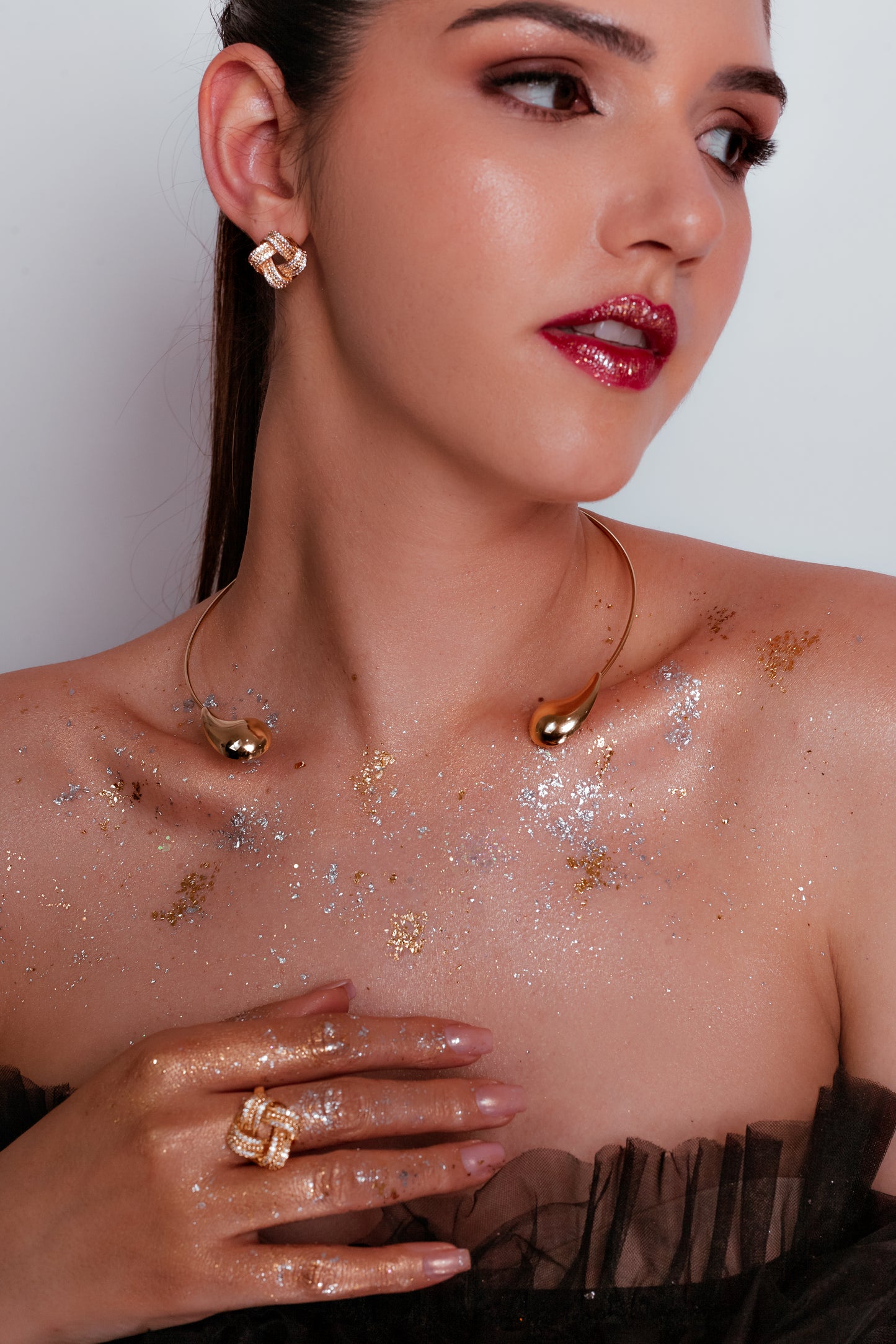 Caravanas Entrelazadas Con Zirconias