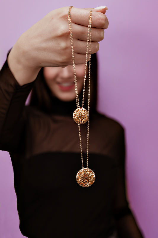 Collar Doble Versátil