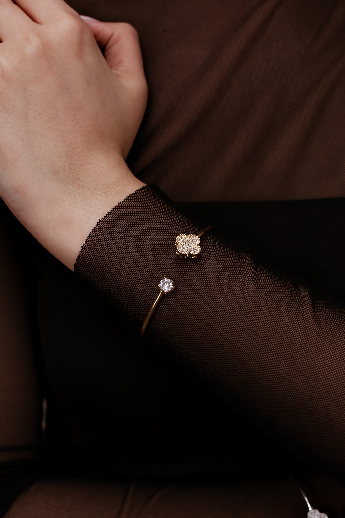 Pulseira de trevo com zircônia