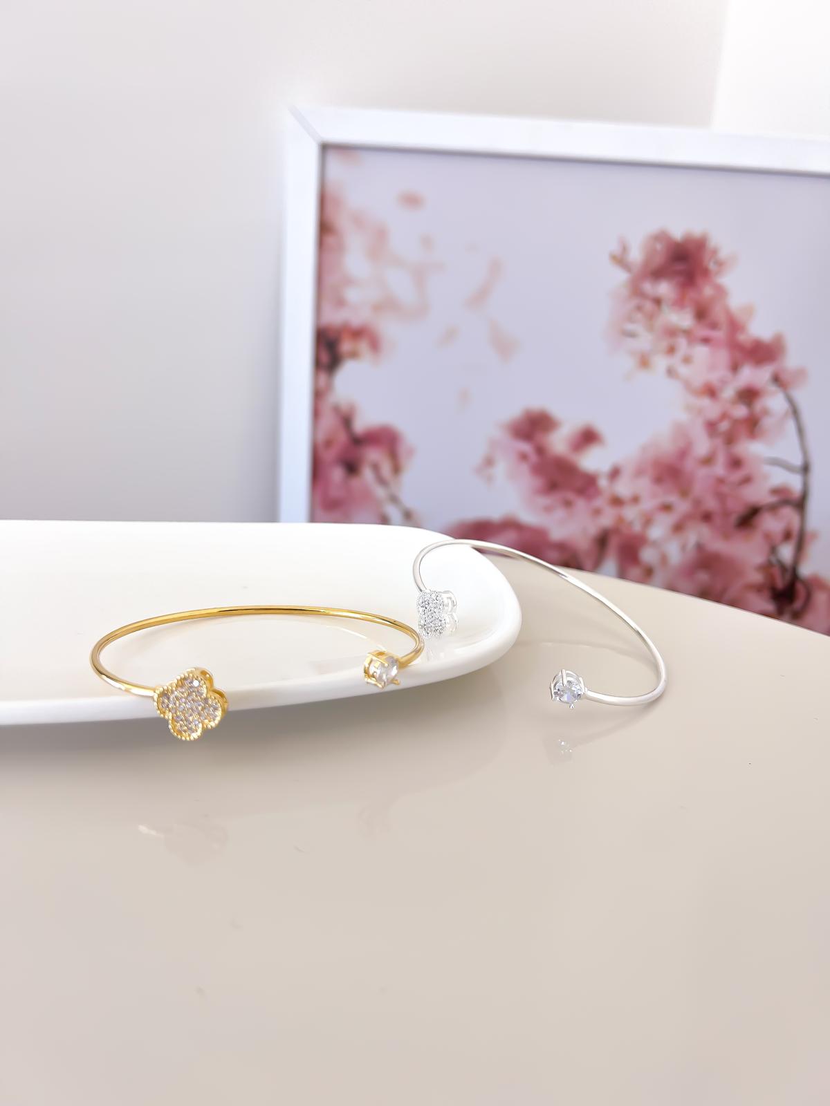 Pulseira de trevo com zircônia
