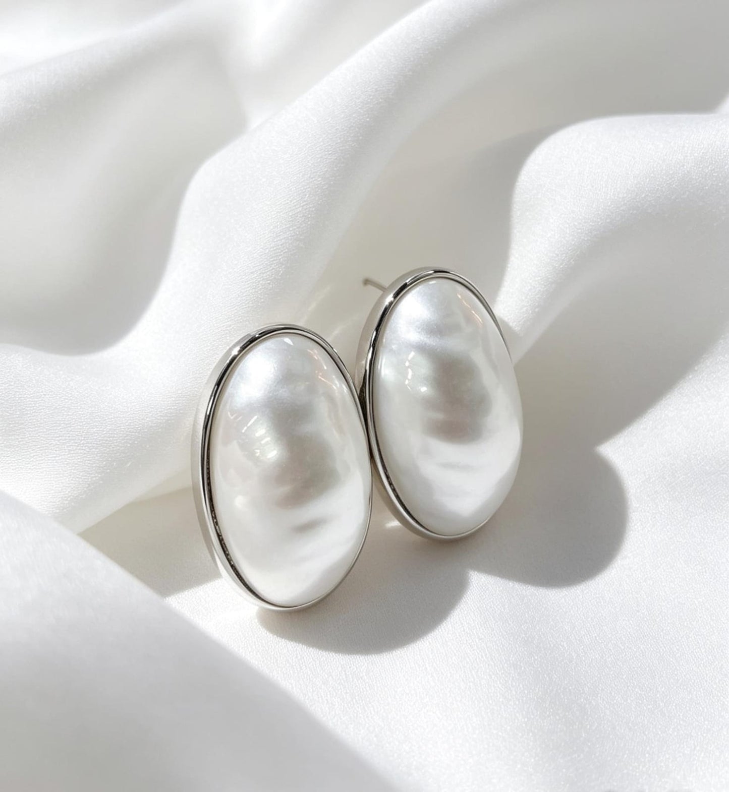 Brinco perola e zirconia