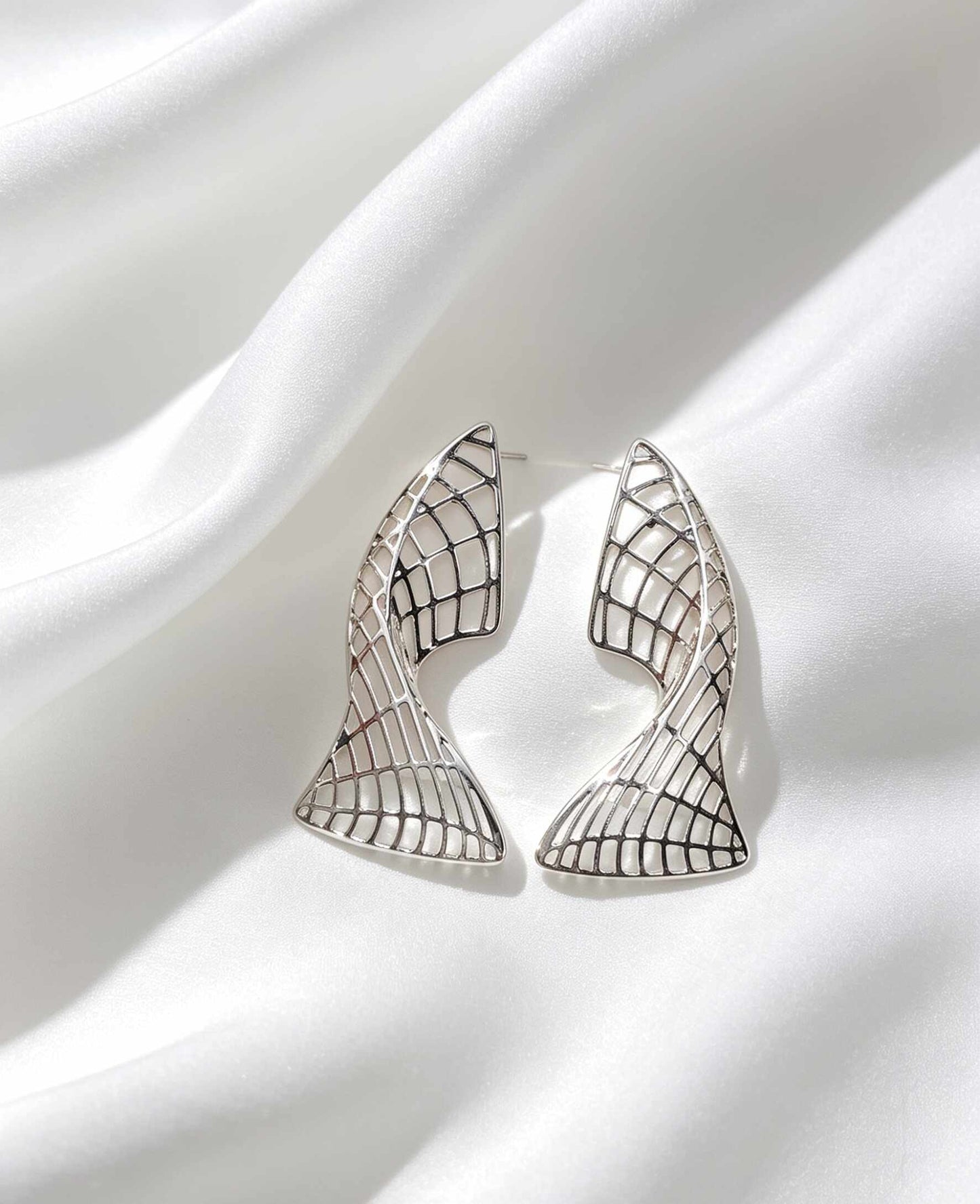 BRINCO TEIA ONDULADO
