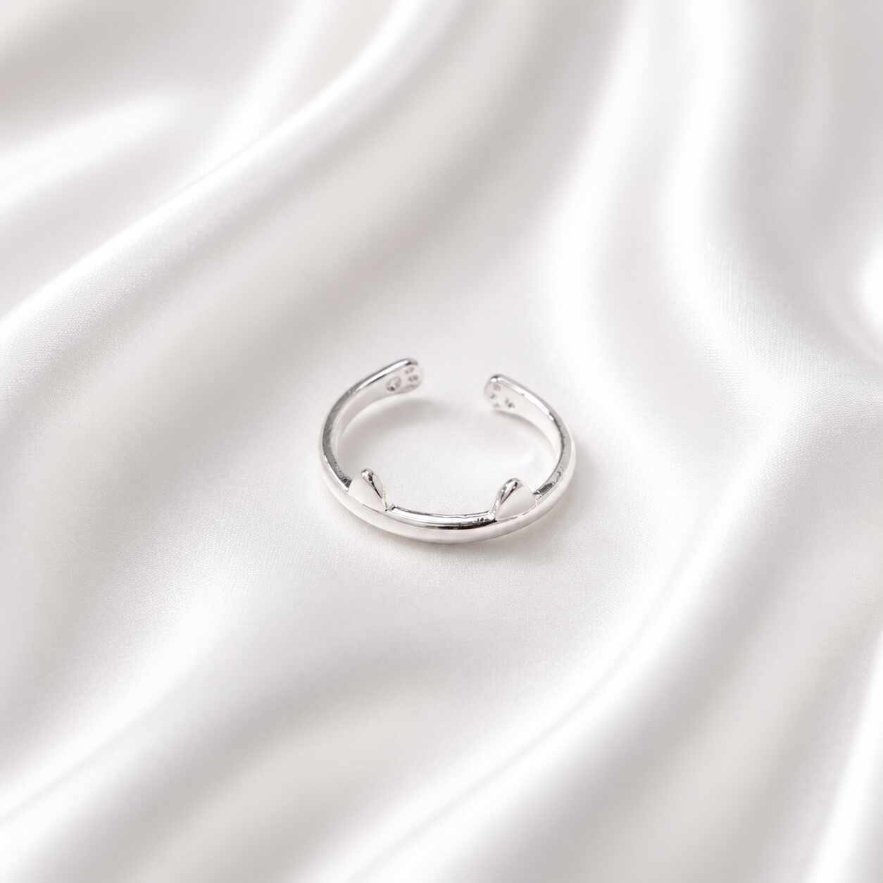 Anillo con orejas de gato