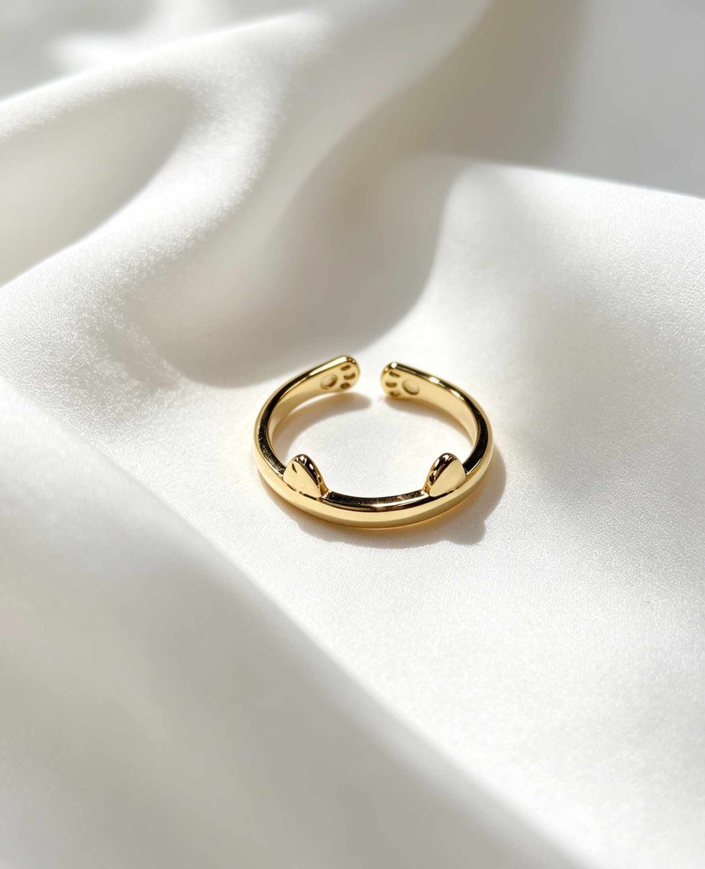 Anillo con orejas de gato