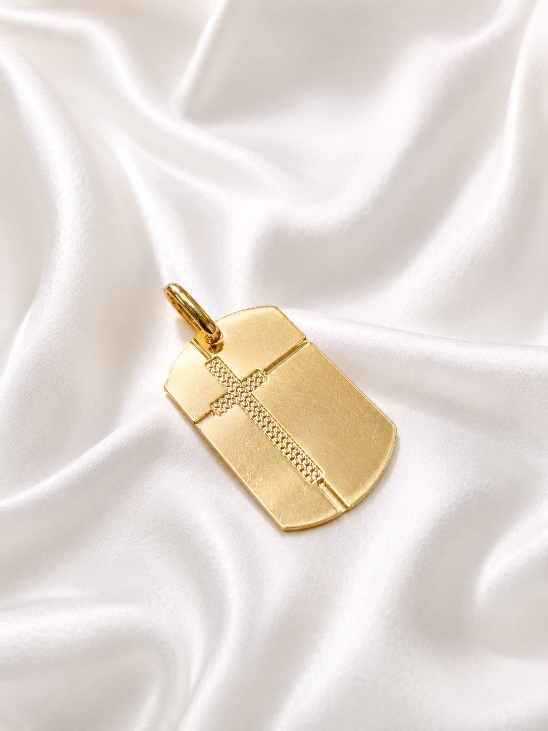 PINGENTE PLACA CRUZ MOMENTS