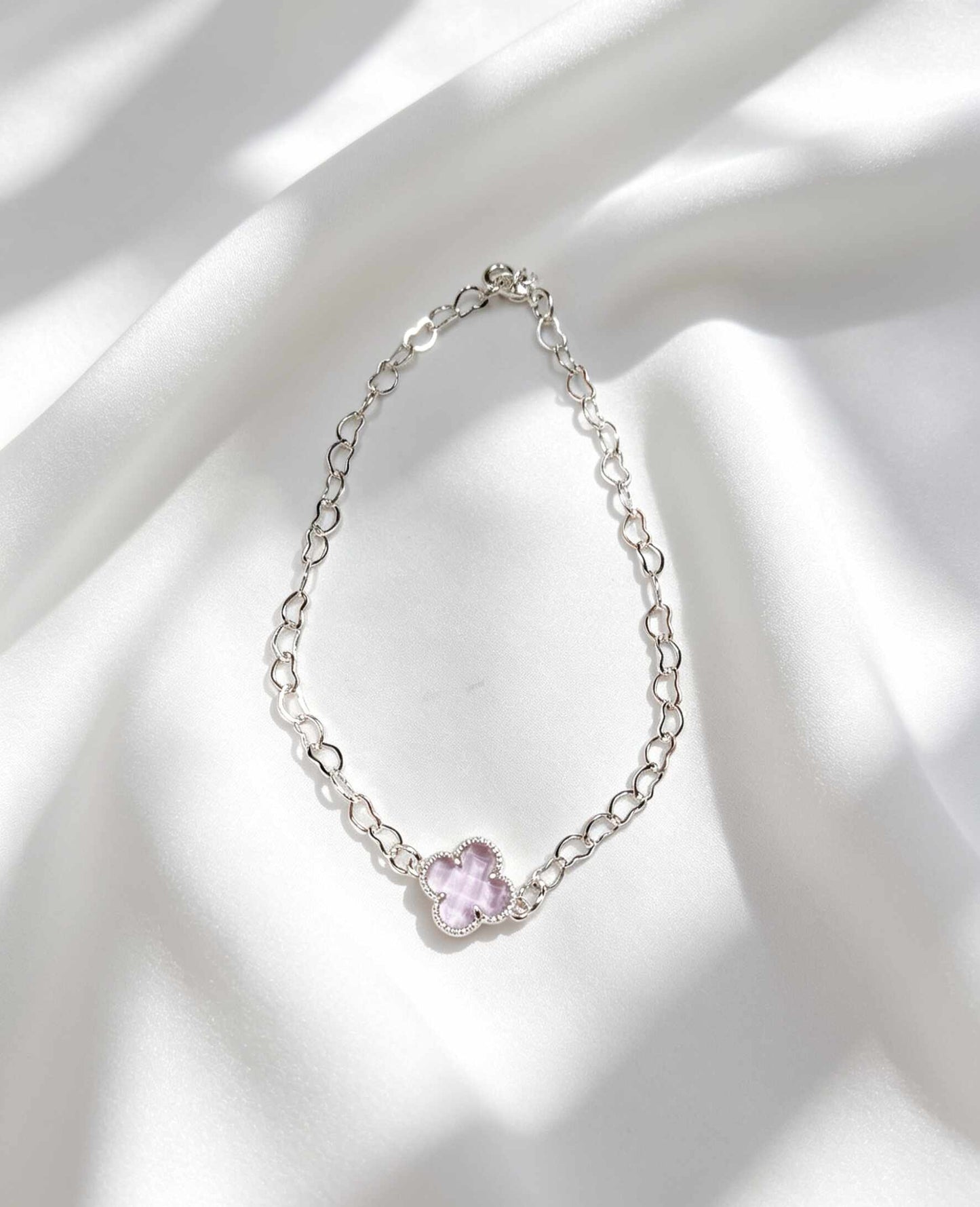 Pulseira trevo rosa