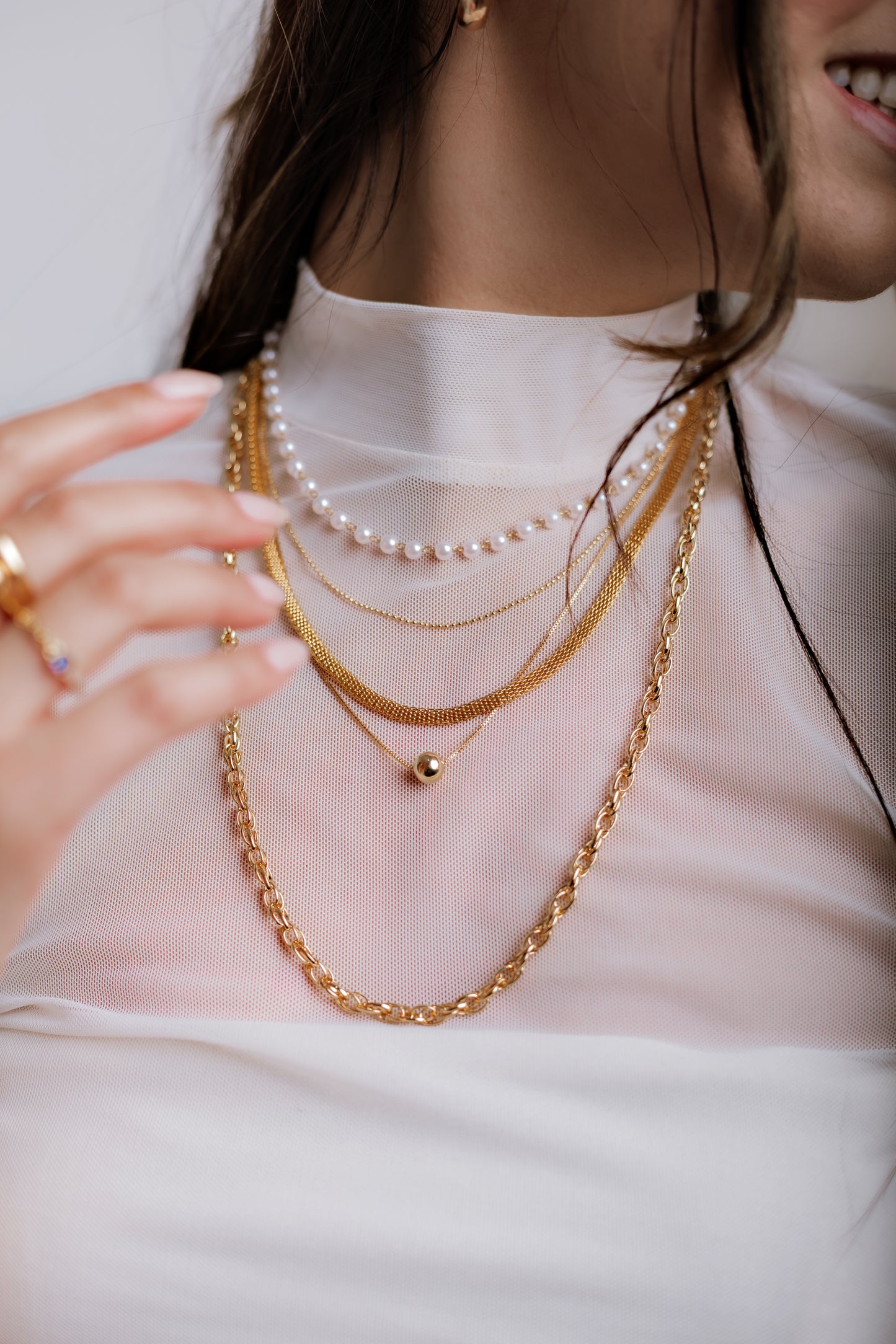 Collar con una esfera