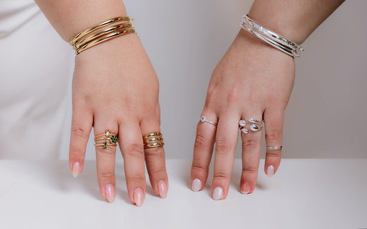 Anillo regulable con cuatro gotas