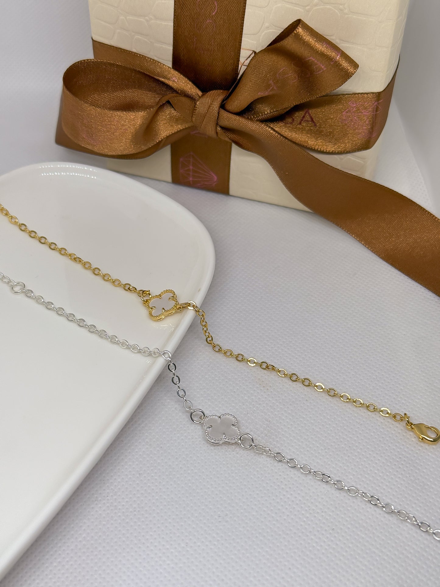 Pulsera Trevo Blanco