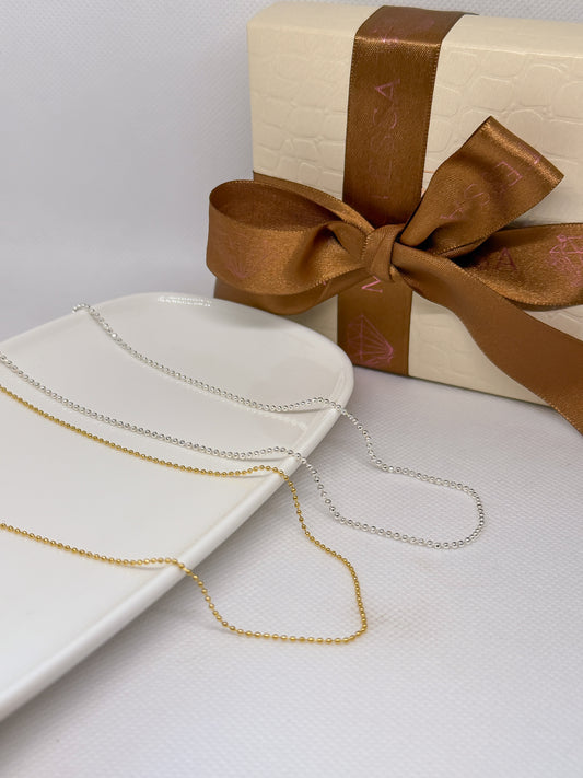 Choker con mini esferas