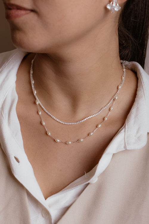 Collares