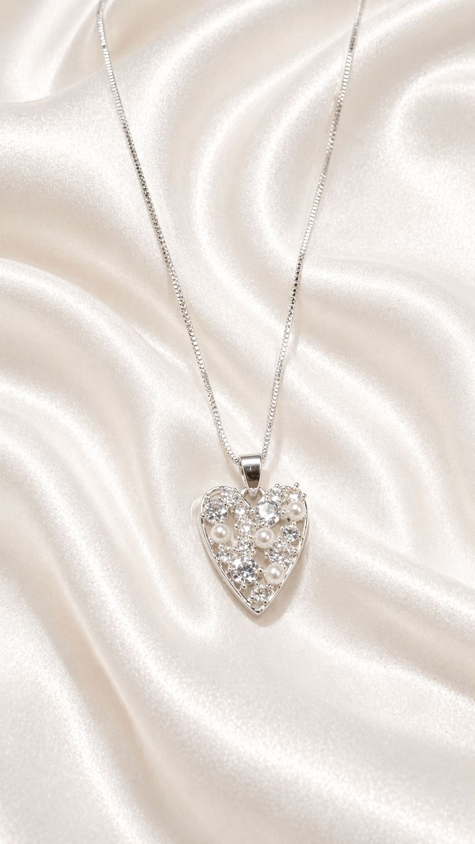 Corazón perlas y circonias