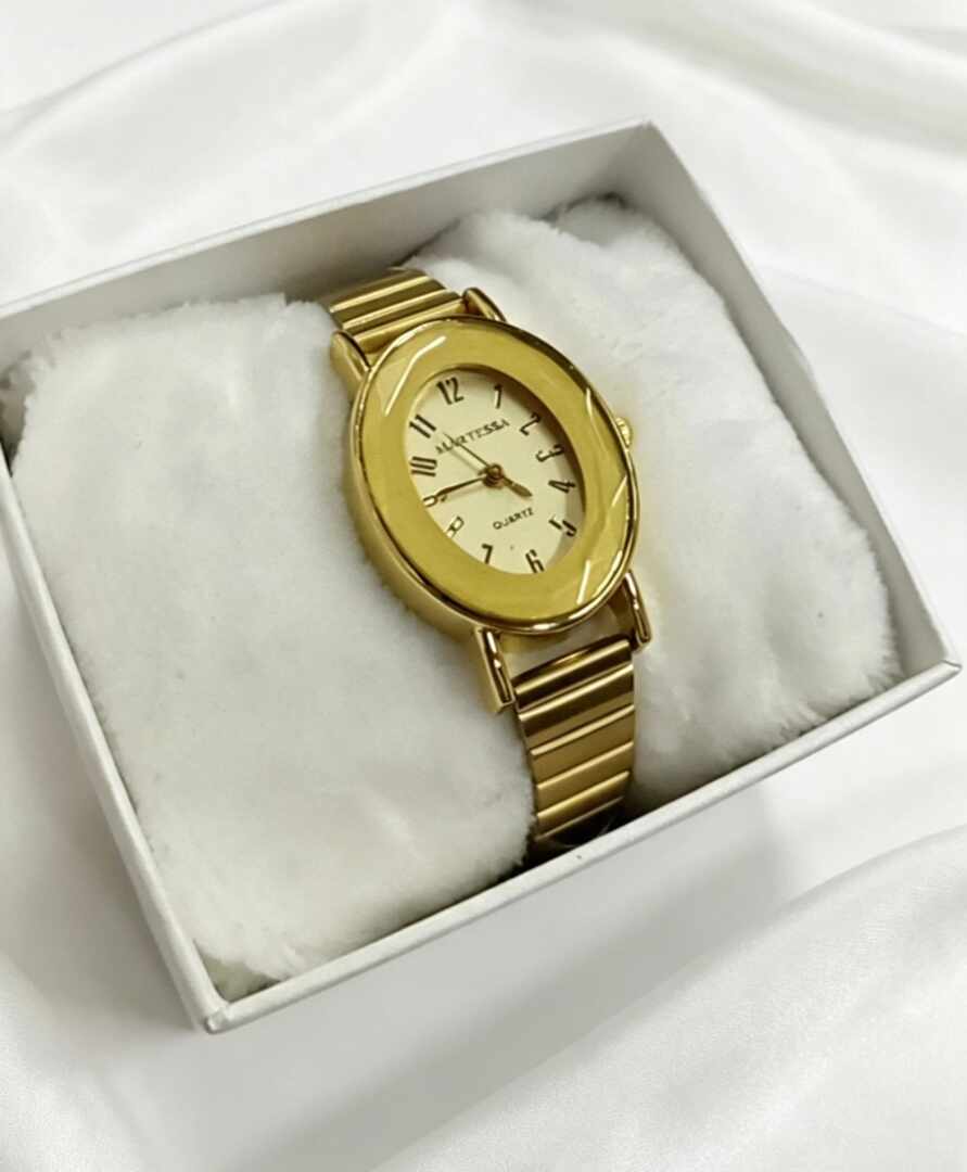 Reloj Femenino Ovalado