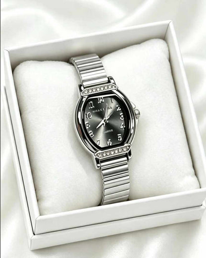 Reloj Femenino Cristales bañado en plata
