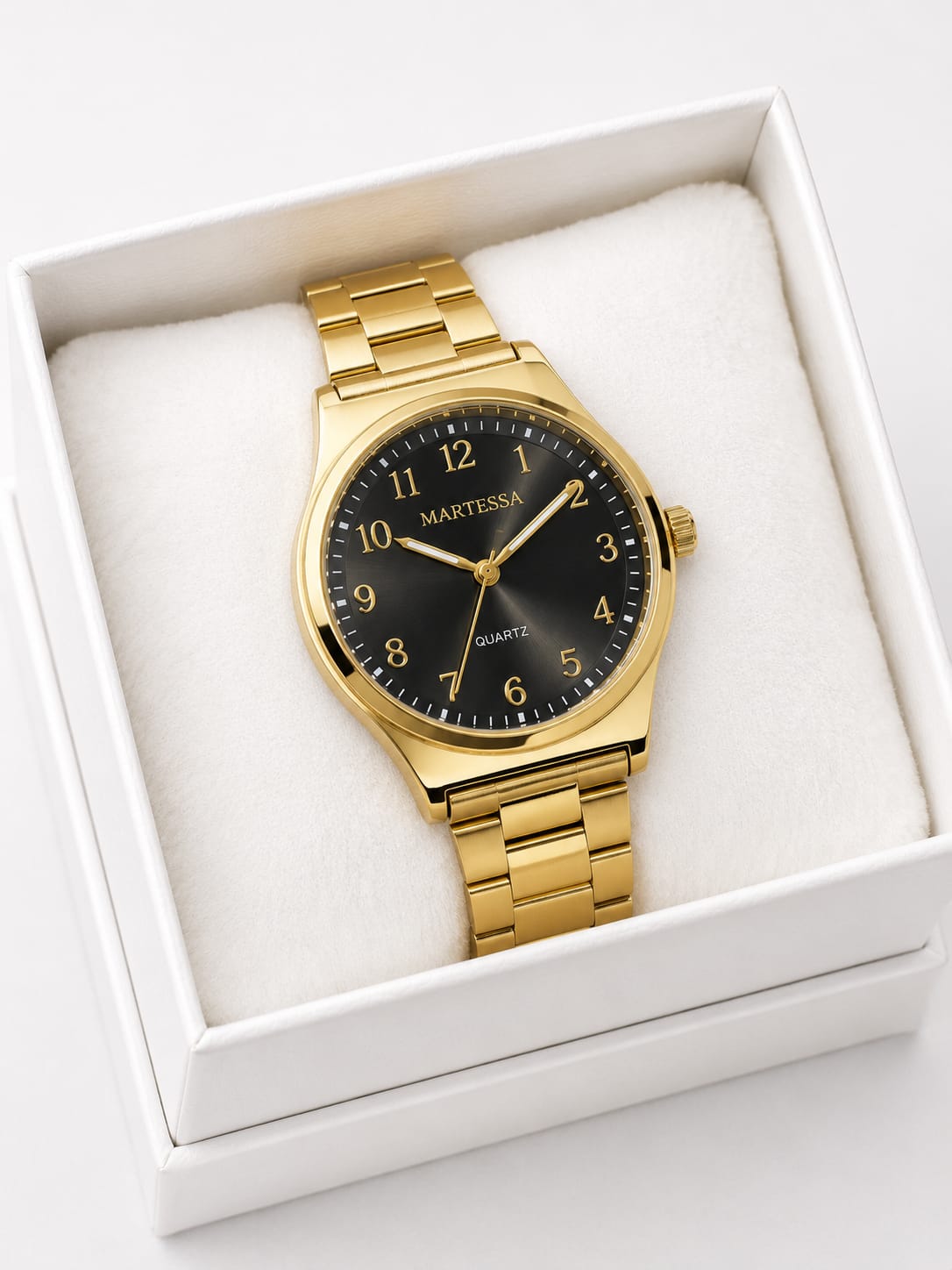 Reloj Femenino Clásico Dorado con Esfera Negra