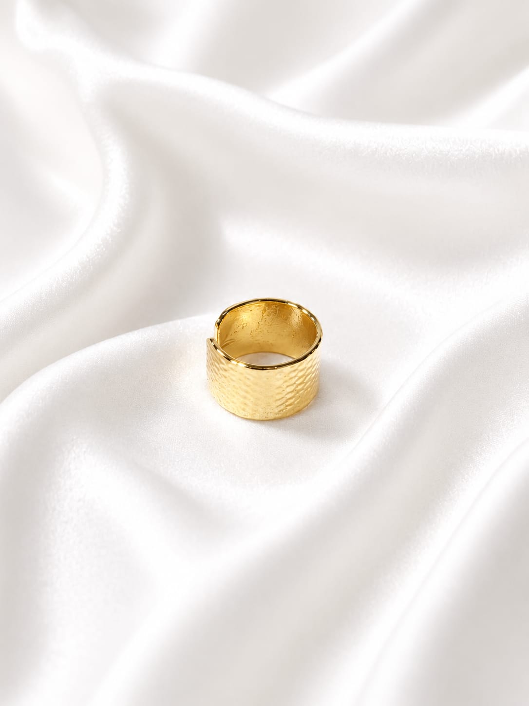 Piercing para oreja sin perforación en baño oro
