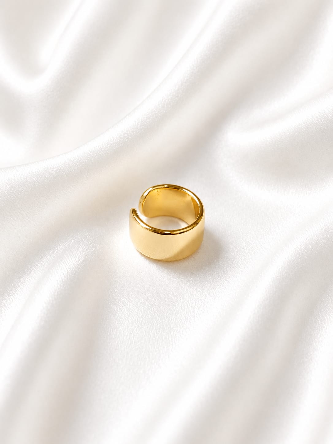 Piercing para oreja sin perforación en baño oro