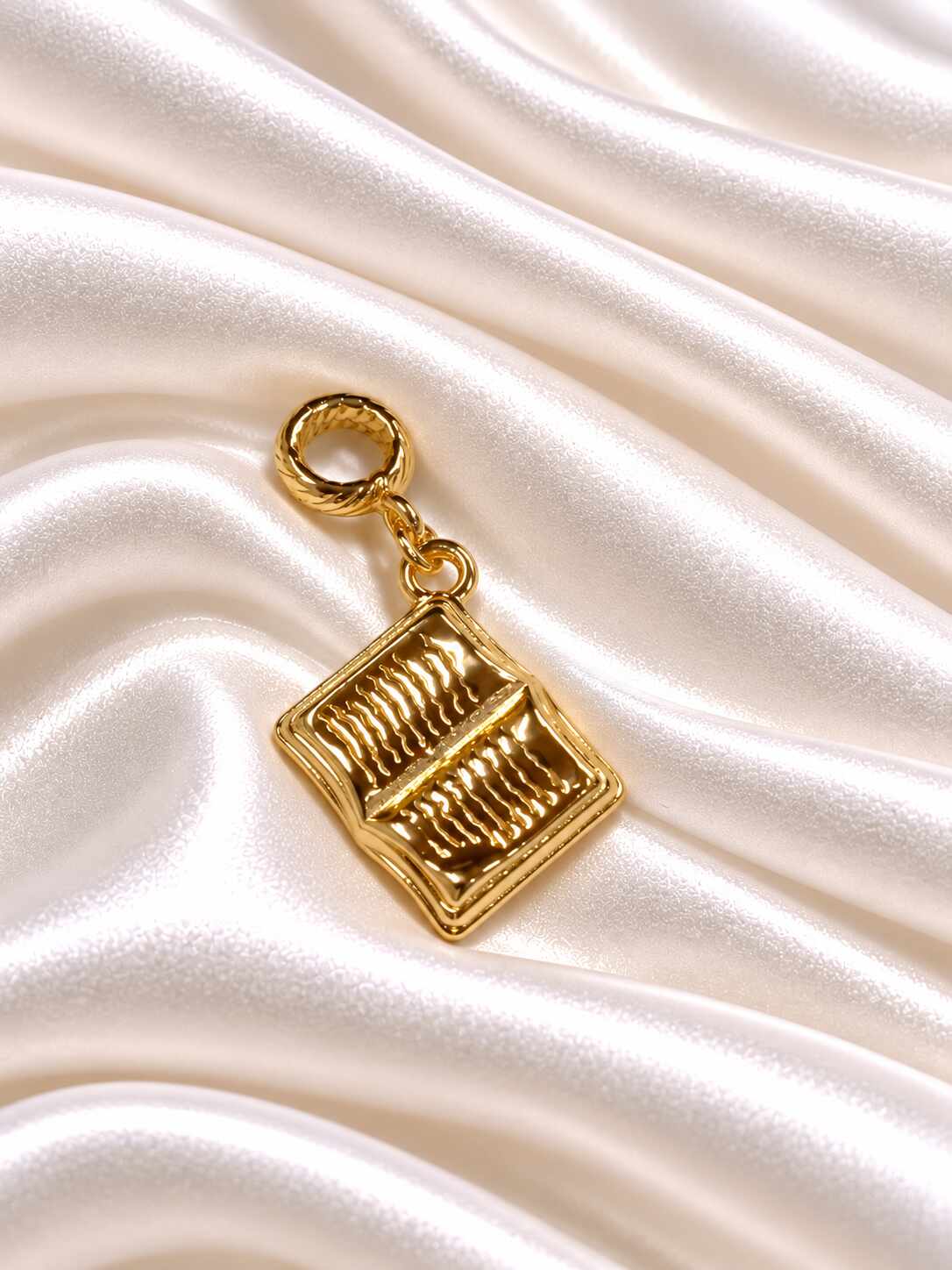 Historia Eternas baño oro