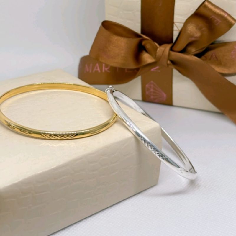 Bracelete fino texturizado