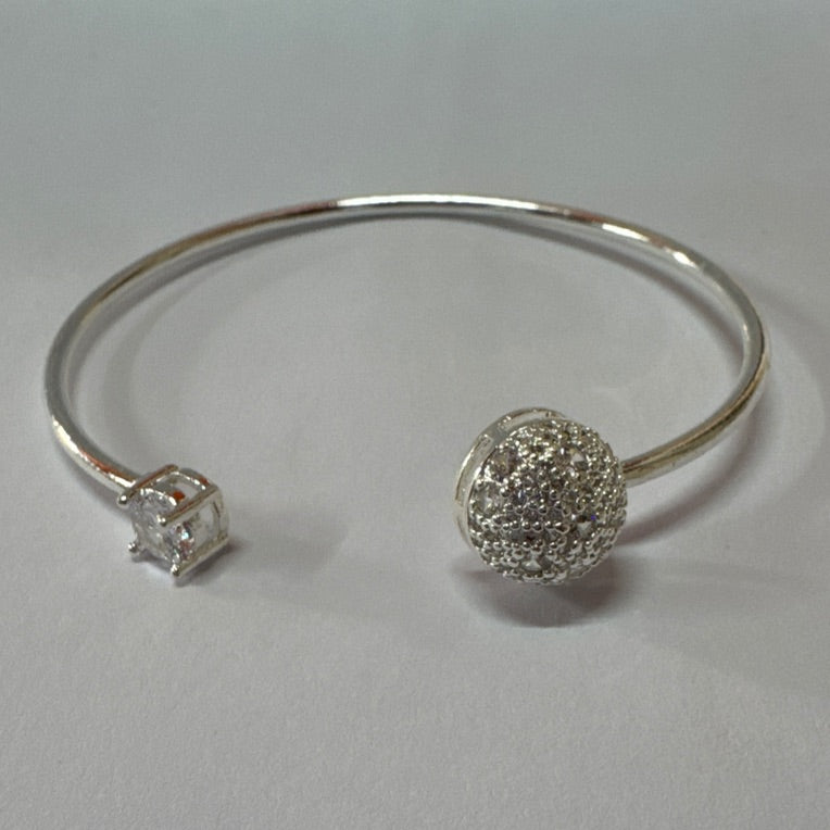 Bracelete regulavel zirc
