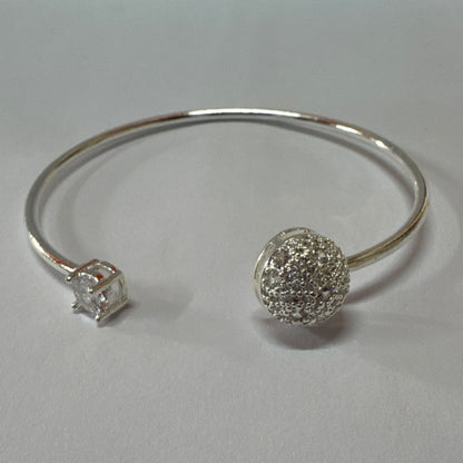 Bracelete regulavel zirc
