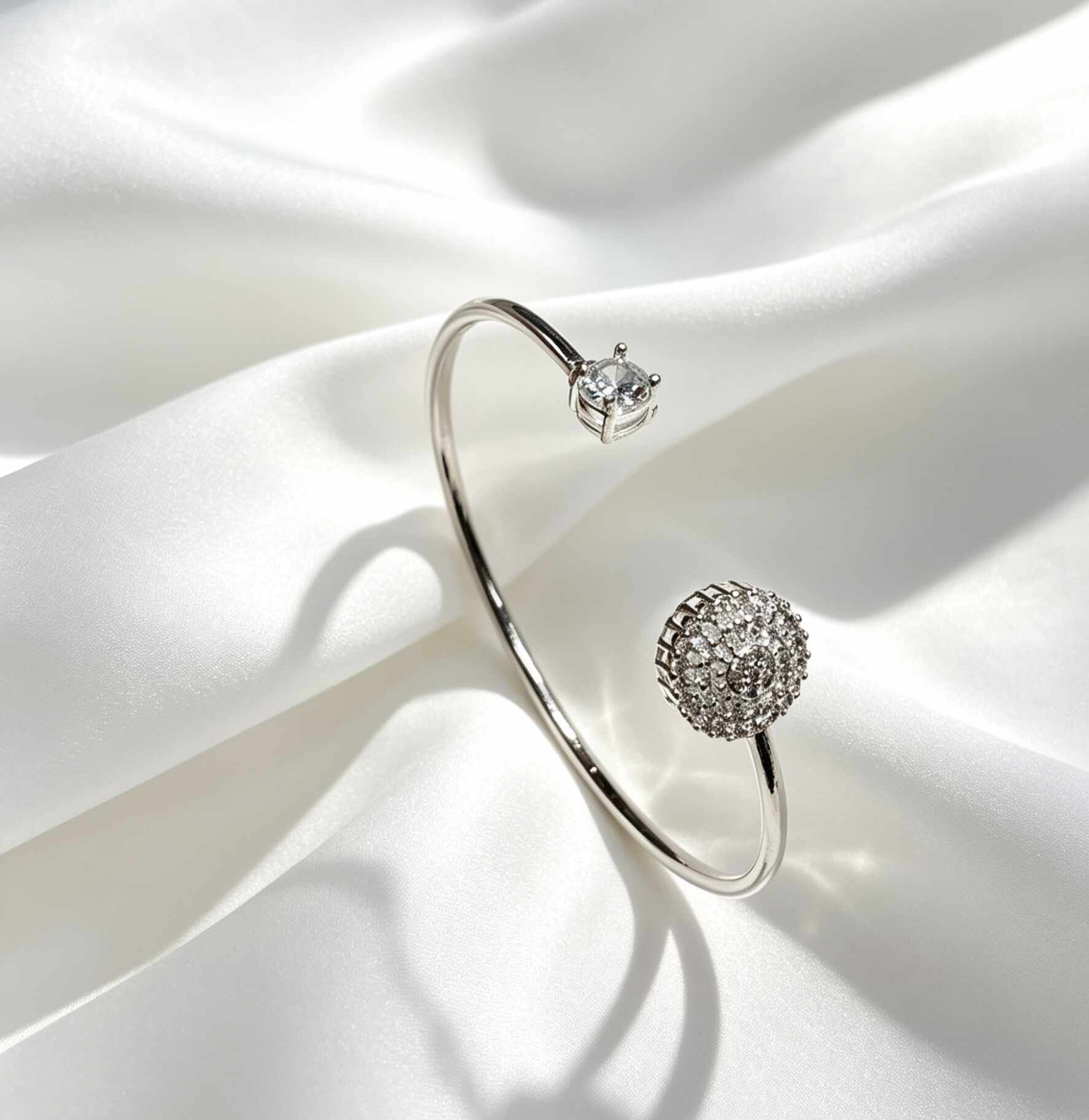 Bracelete regulavel zirc