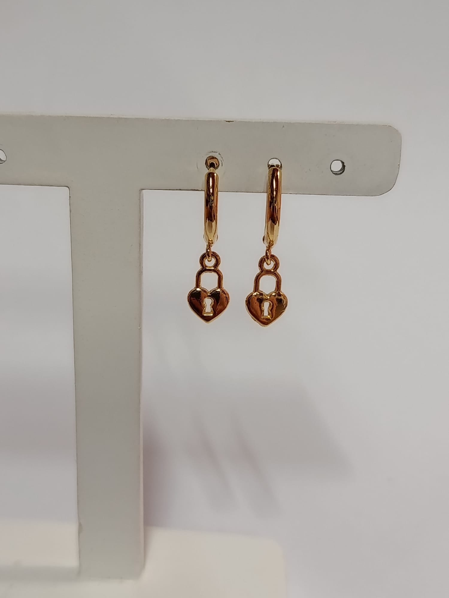 Brinco Cadeado Pendente