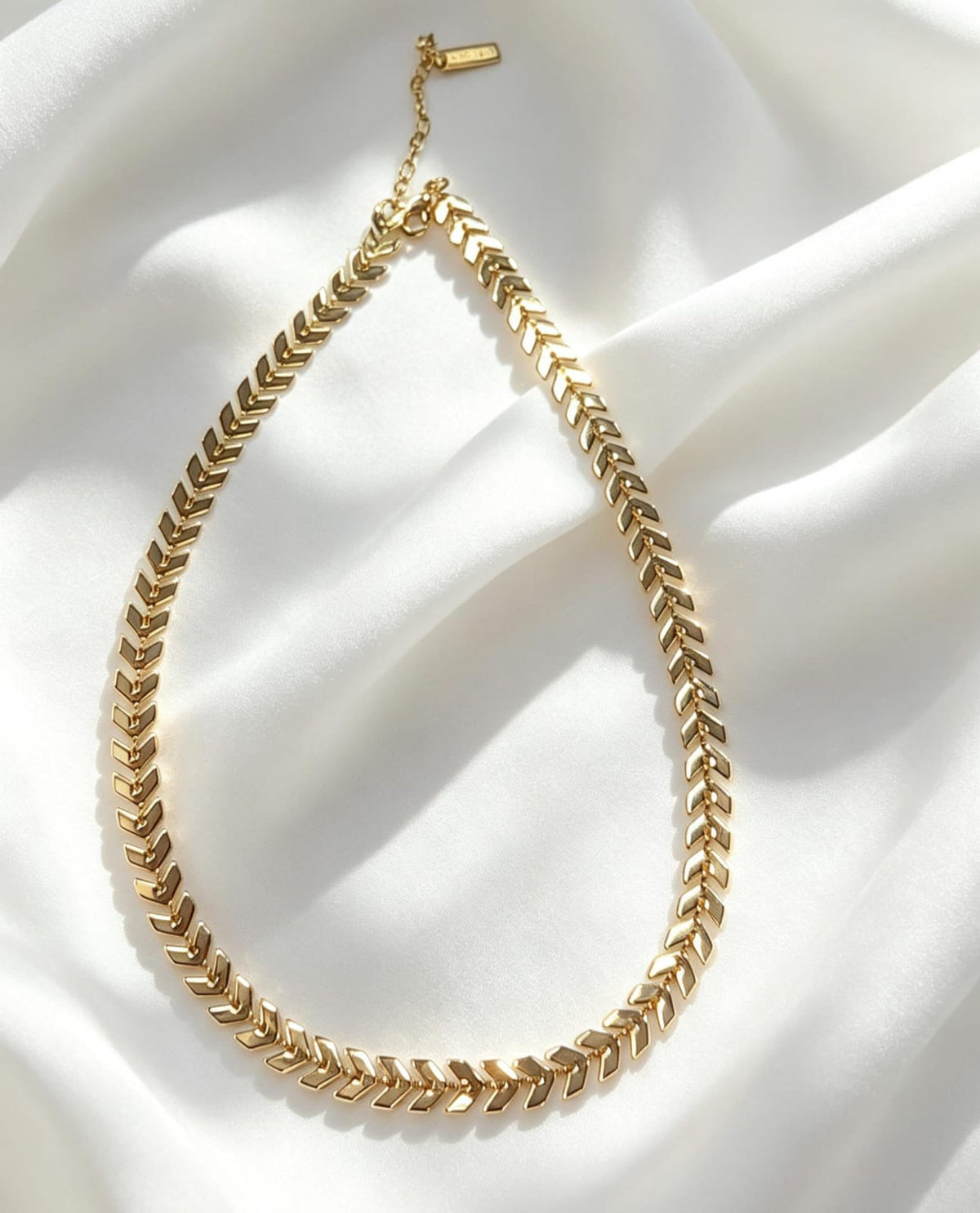 CHOKER FLECHAS