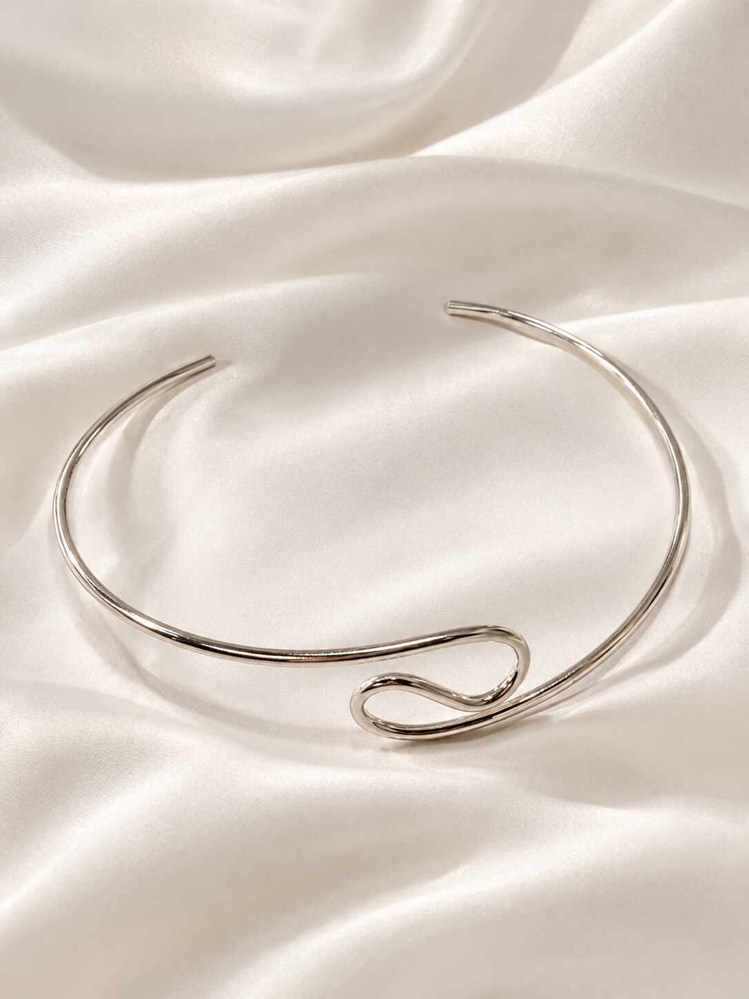 Choker moderna