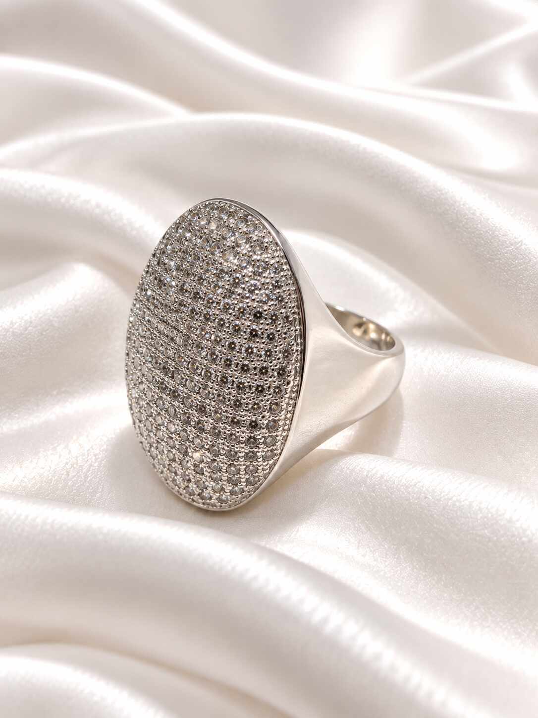 ANEL OVAL ZIRCONIAS