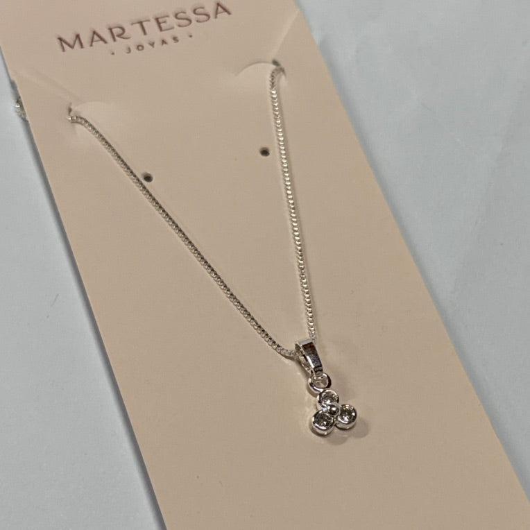 Colar florzinha zirc