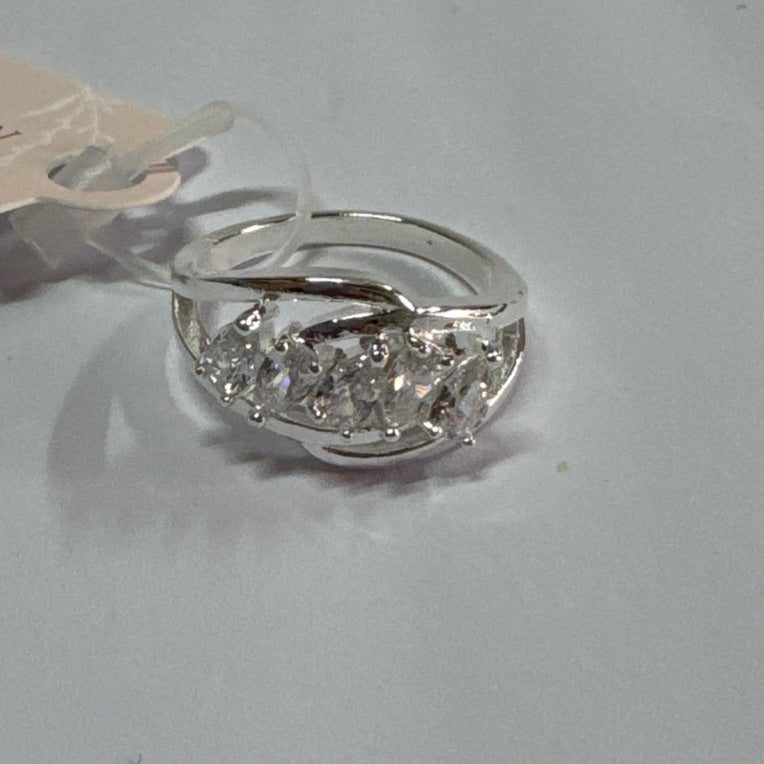 Anel 5 Zirconias