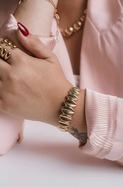 Voluminosa y satinada