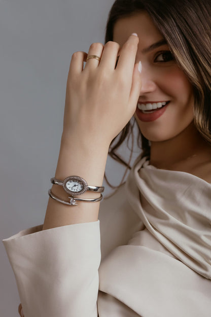 Reloj Inspiration Oval con Cristales