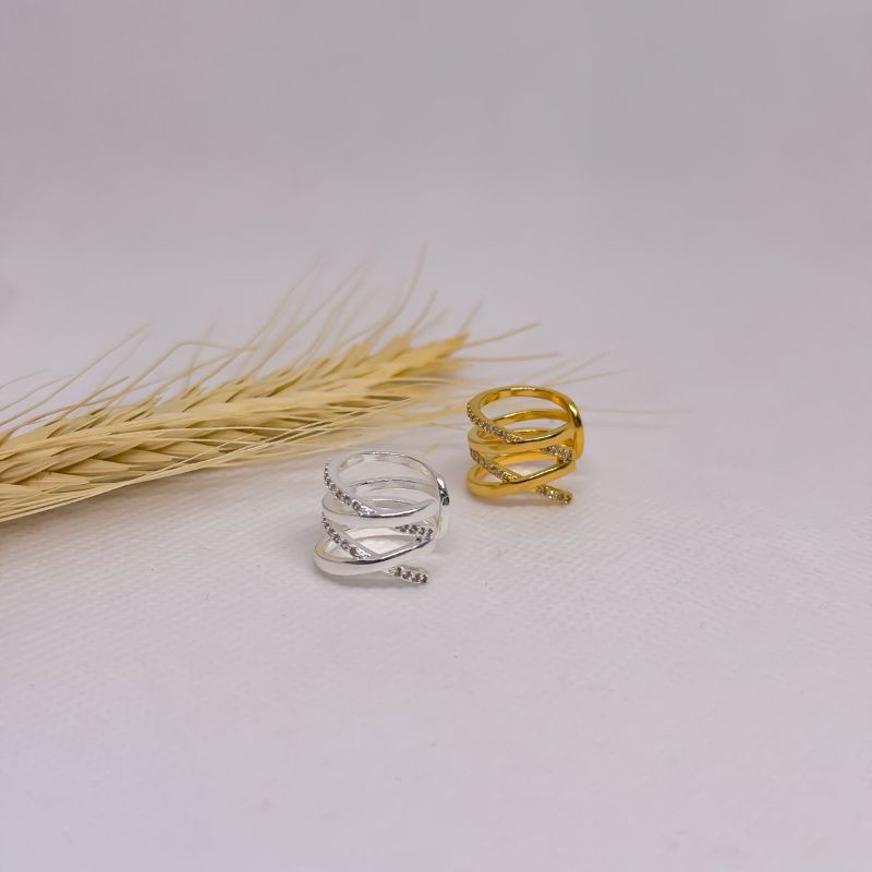 Piercing 4 linhas zirc