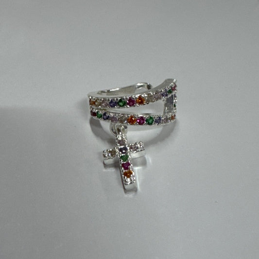 Piercing Cruz cravejado