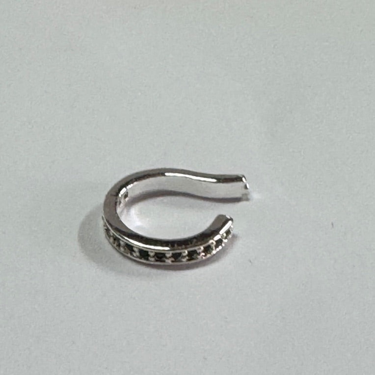 Piercing zirc black