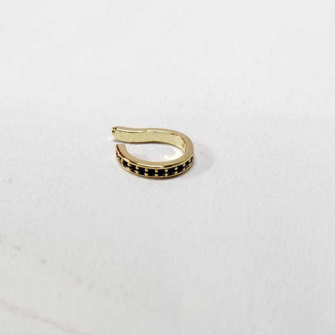 Piercing zirc black
