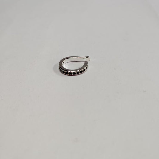 Piercing zirc black