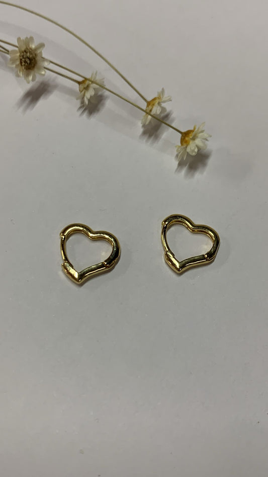 Aros corazón liso