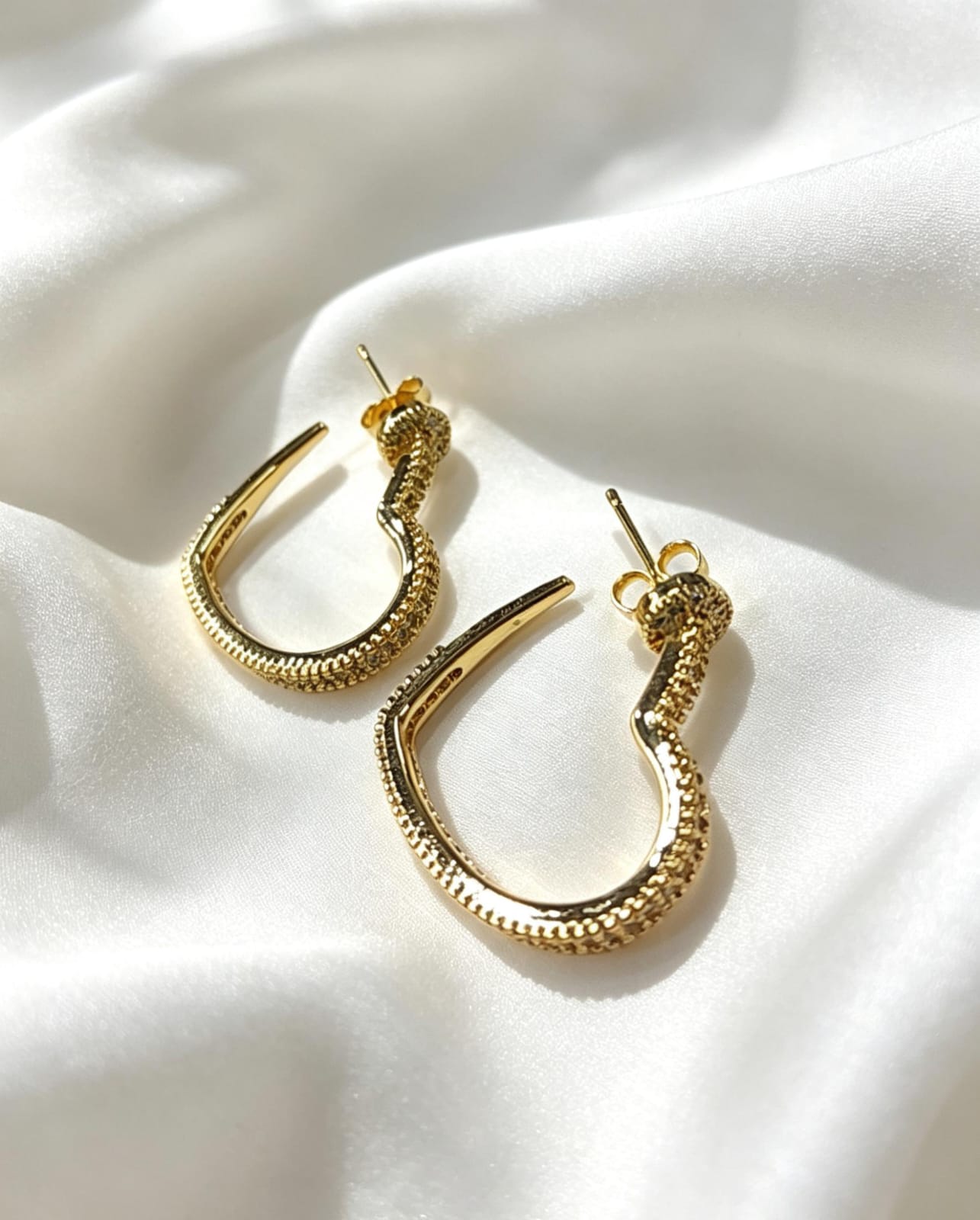Argola Cora Zirc