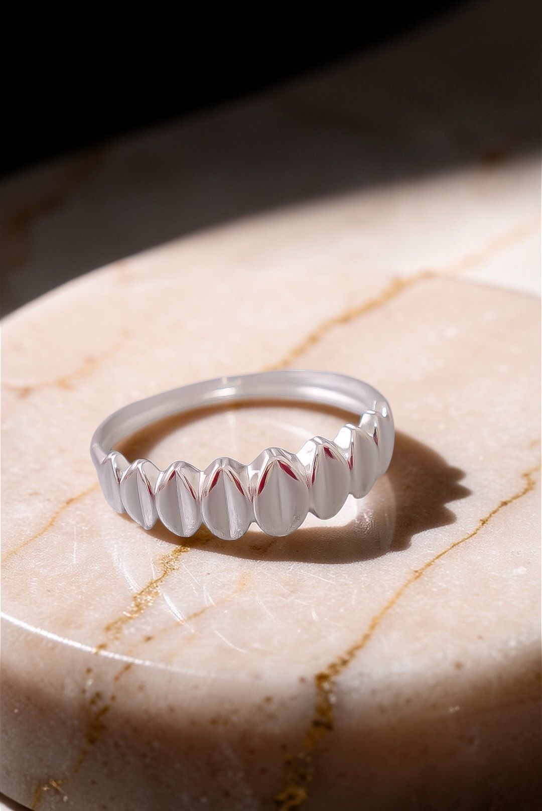 Voluminosa y satinada