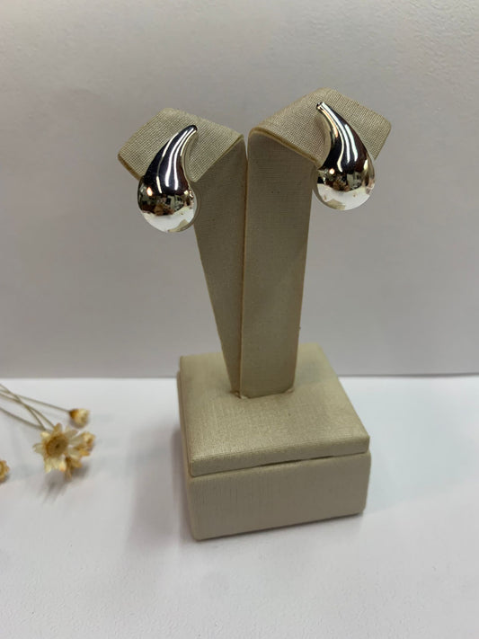 Gota plateada M