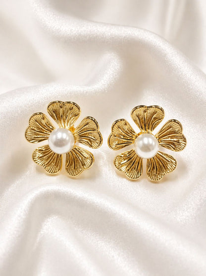 Flor con perla central