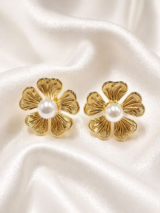 Flor con perla central