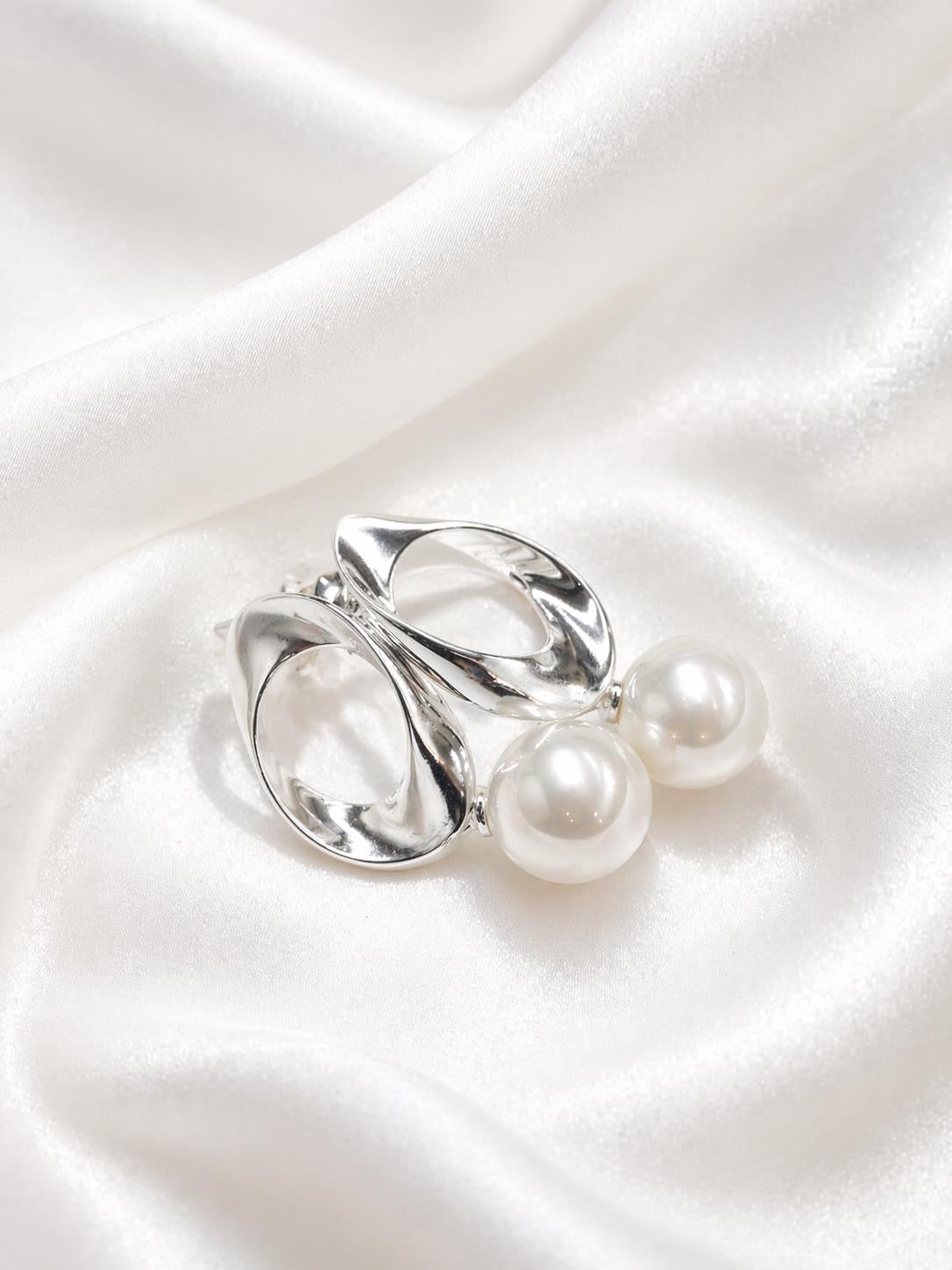 Ovalada perla